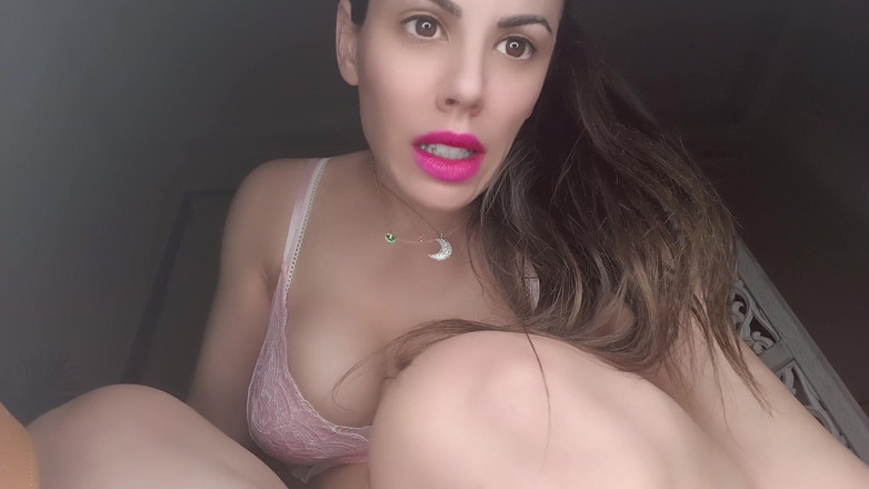 annikarain: Красивий фараон стає гігантським