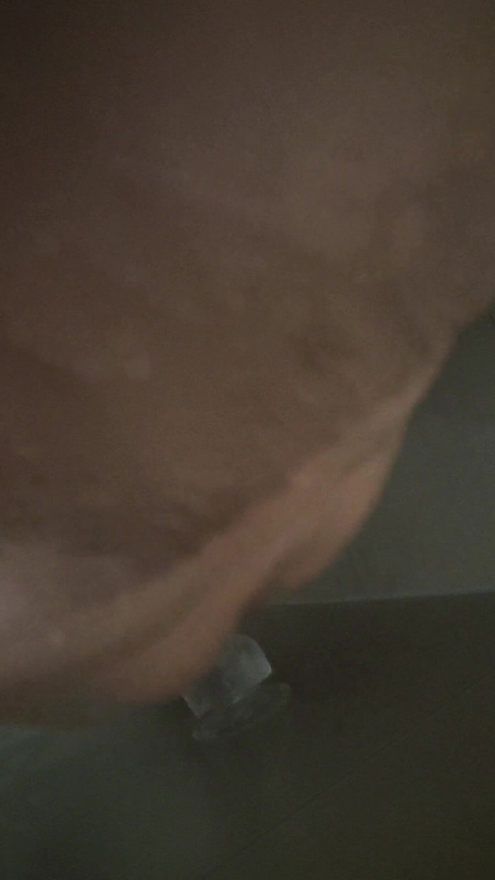 Cdubzdik: Taking It in the Ass in the Shower