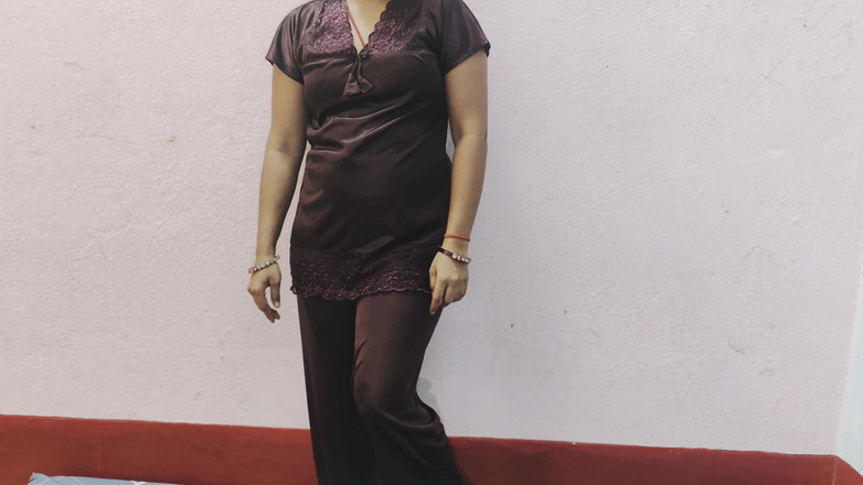 Soniya1997: Đêm ăn mặc cho tôi vợ ke chudai