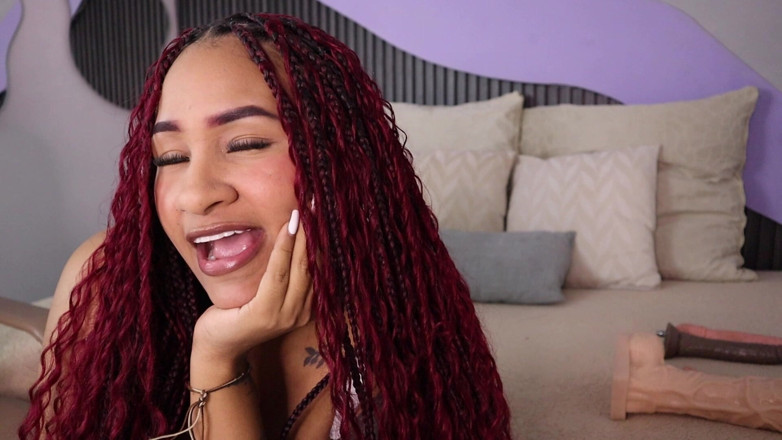 Giuliana_big: Giant Dildo Fucks My Big Tits for You