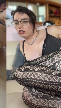 Lena Vesper fisting pepek prolapsnya