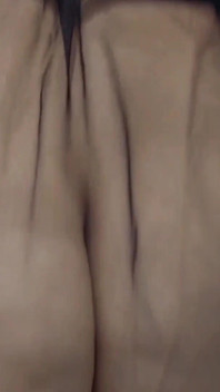 Amateur blonde rijpe vrouw geniet van seks in nylon