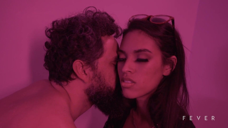 Fever Films: Lento sexo sexy com garota perfeita