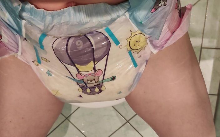 Wrigglesss: Gör cummies surrande min blöta abdl -blöja