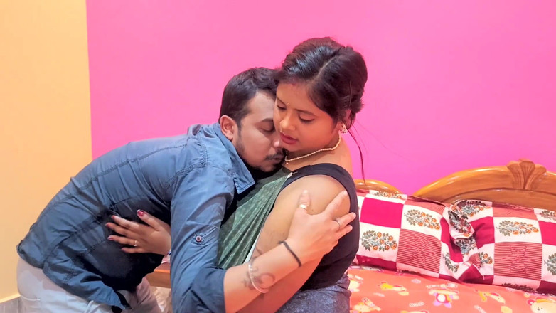 BIREA: Bhabhi desi India membuatkan saya makan jus pepeknya, jus cinta.