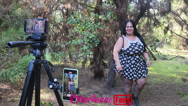 Riderqueen BBW Step Mom Latina Ebony: Riderqueen Alone, На відкритому повітрі, Відео для фанатів