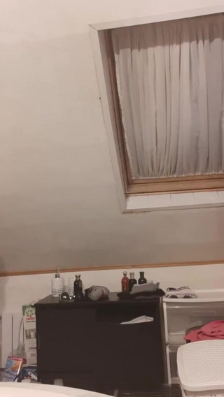 Mickacam: Skiny guy solo