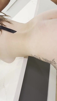 흑인 대물 자지 질싸 후 남편에게 따먹히는 핫와이프 알렉스