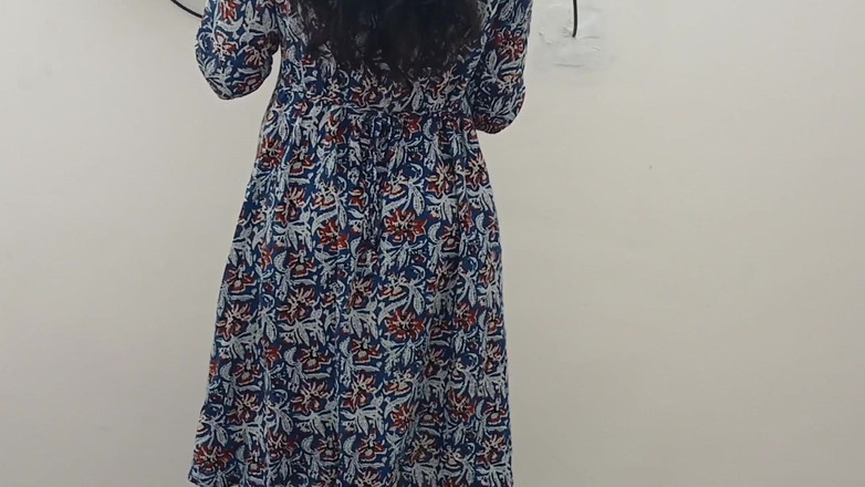 Desisexqueen: Seks romantis sama pembantu india