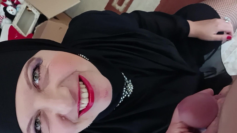 Asisa_oz: मेरे प्रेमी ने मेरे चेहरे पर सह सह शॉट के साथ मुझे धन्यवाद दिया