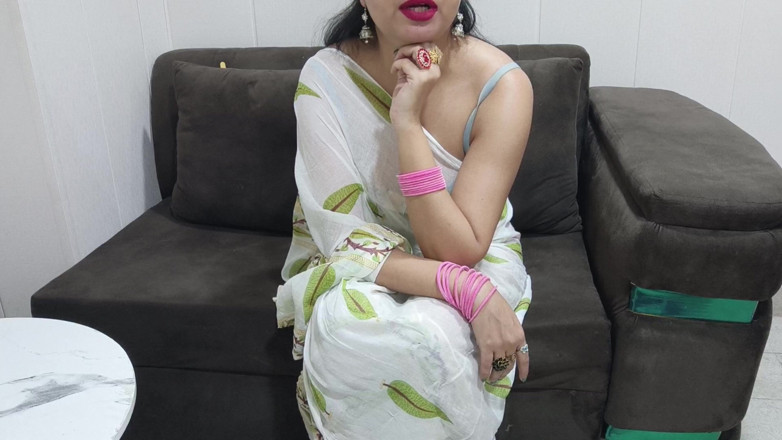 Saarabhabhi6: Indian Step Mom Fucked by Step Son with Dirty Talk...