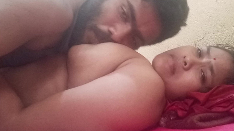Mg3947731: Karı koca Hintçe seksi video