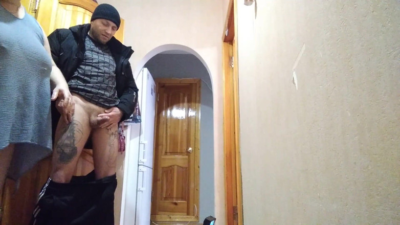 Zona901: I tried out a sex toy for my husband on...