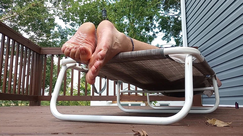 Midsouth Foot Fetish: 내 부드러운 남성 발에 대해 어떻게 생각합니까?