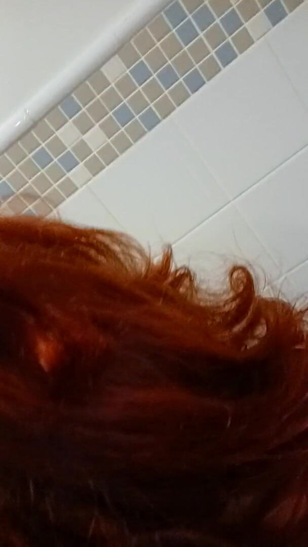 BBW nurse Vicki adventures with friends: Schau dir meine neue frisur und farbe an