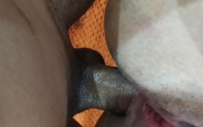 fackermomie: Vídeo de sexo anal