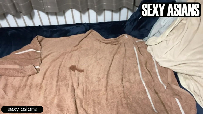 The Sexual Issues: Une femme mariée humiliée à la silhouette parfaite se fait piéger...
