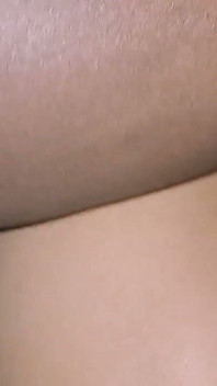 Böjd över soffan BBC djupt doggy pounding