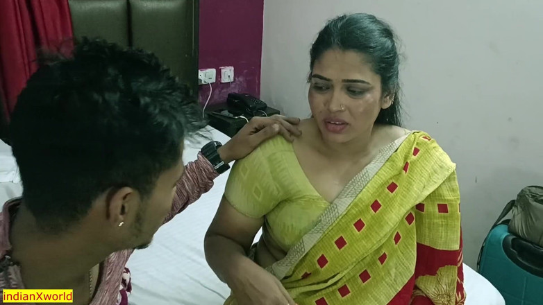 Indian Xshot: Tânăr mecanic de televiziune își fute soția divorțată
