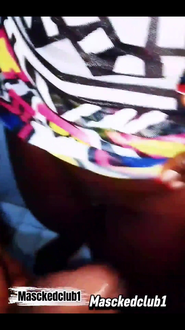 Masckedclub: Sexyrita banyo yapan yaraklı orta yaşlı seksi kadın büyük zenci...