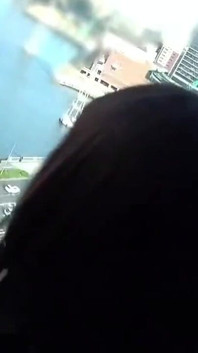 Petite idol beauty revelada en la ventana del hotel, preñada acabando sin censura