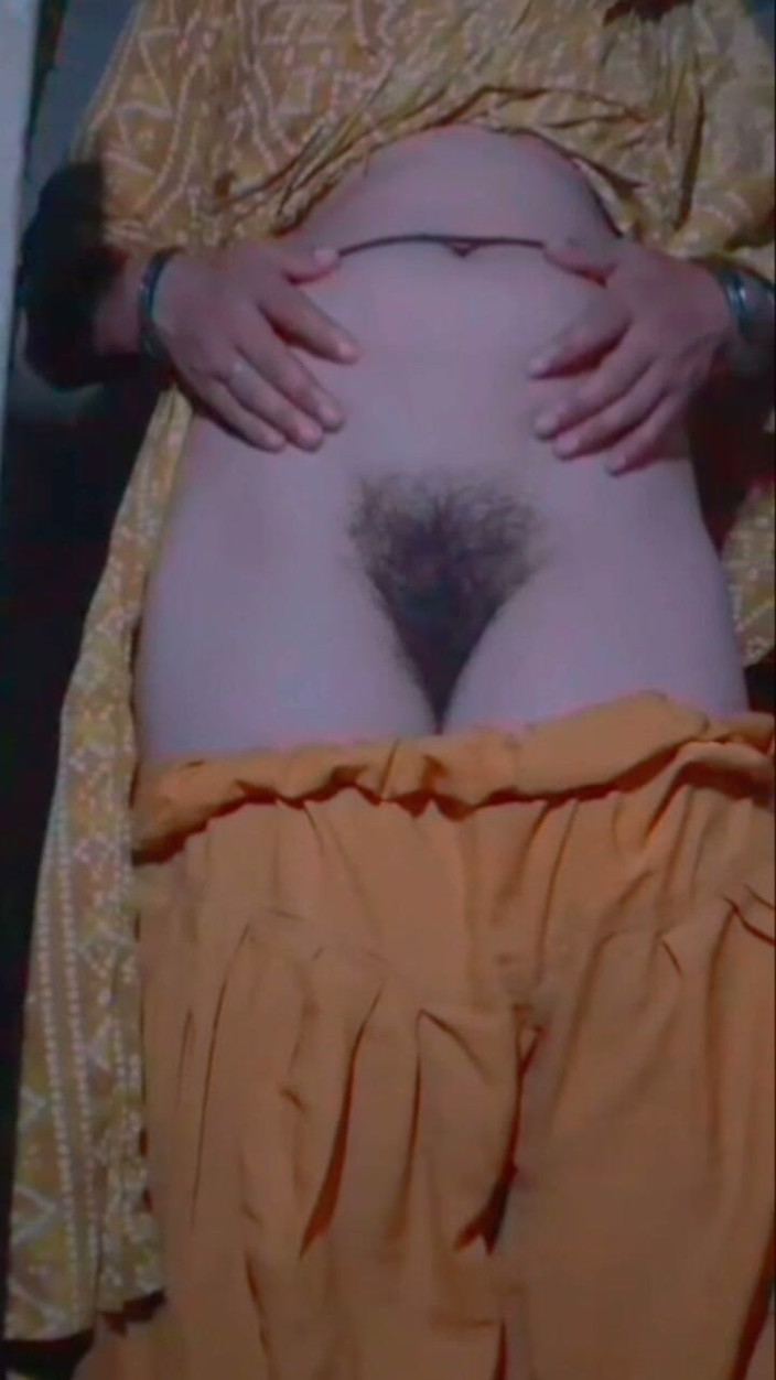 TricolorMusic3: Hot Ass Sexy Girl Looking for Cock