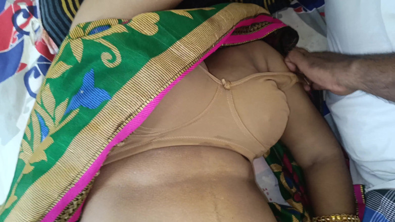 Laxi ammu: Tamil Married Stepaunty