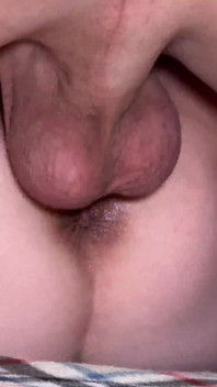 Verzweifelte reife stiefmutter nimmt einen creampie