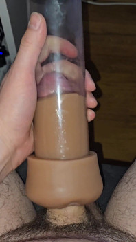 My Dick vs vakuová pumpa - sledujte, jak se zvětšuje