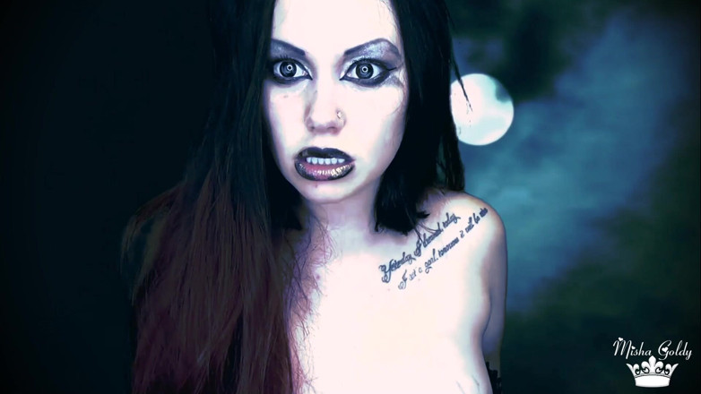 Goddess Misha Goldy: Cruel Banshee te comerá y te resurrecrá una y otra...