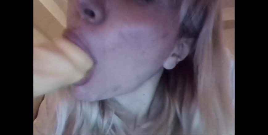 savannahamatoriale: Ma belle-mère peut être très sexy quand elle est excitée