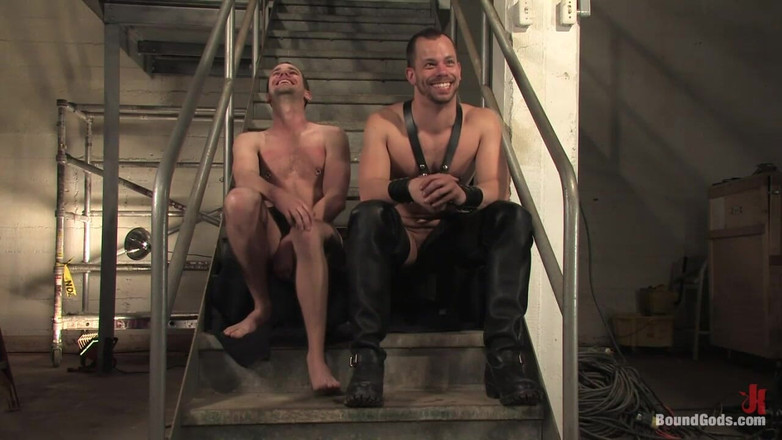 KINK men: Sclavul fugar
