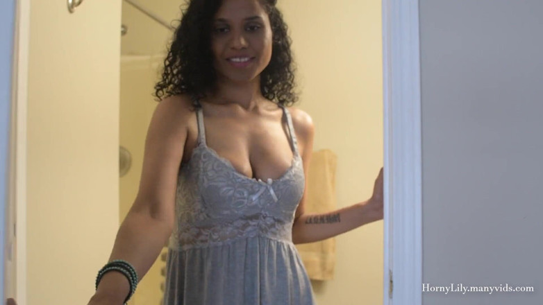 Horny Lily: MiLF indiana joi in hindi