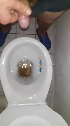 Chubbynhorny: Quik Piss