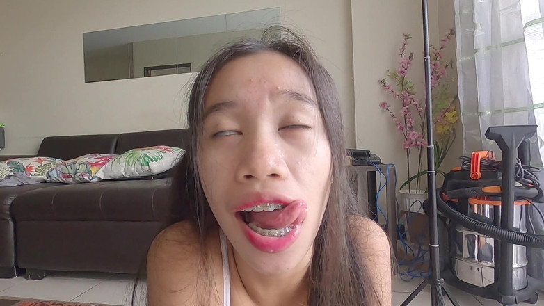 creamberryfairy: Ahegao för styvfar