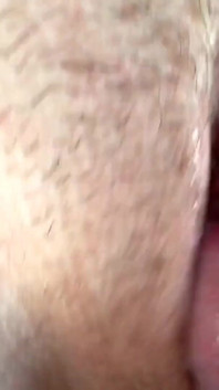 Fuck 'n' Piss. Close-up