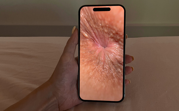 Gigi oficial: Ik vond een close-up opname van anaal op de iPhone...
