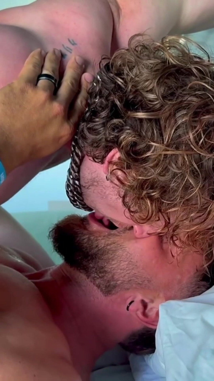 Christian Hunter: 내가 좋아하는 생일 순간의 핫한 섹시 모음집