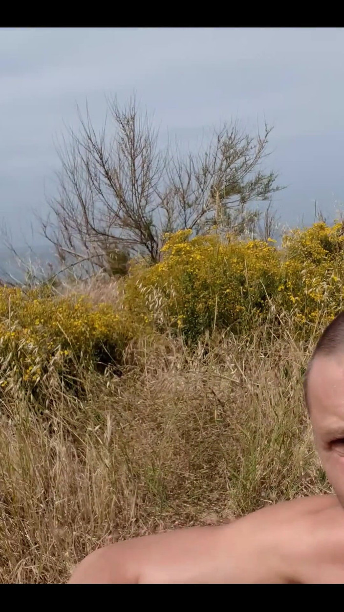 Boy jerking off: Kom mijn Jackoff alleen op mijn strand zien