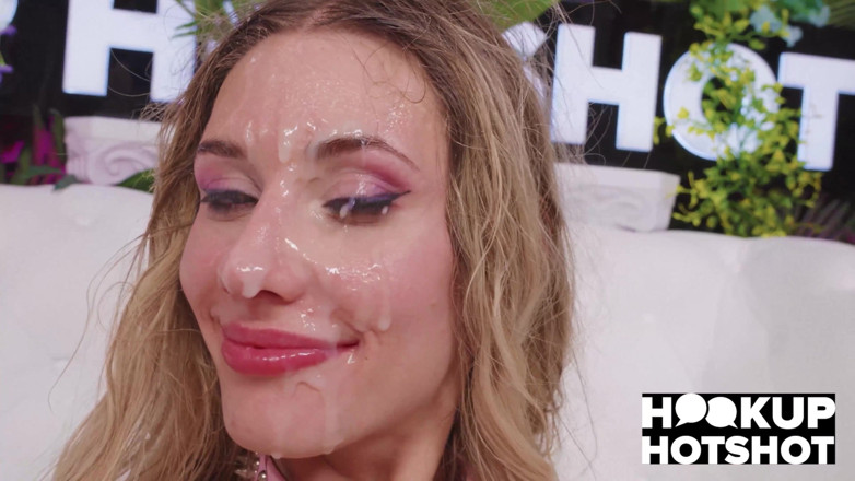 Hookup Hotshot: Emily Jade vuole altro sul cazzo hardcore di Bryan Gozzling!