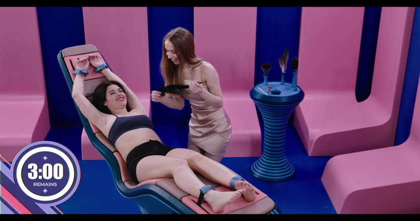 Tickling Show: Angel