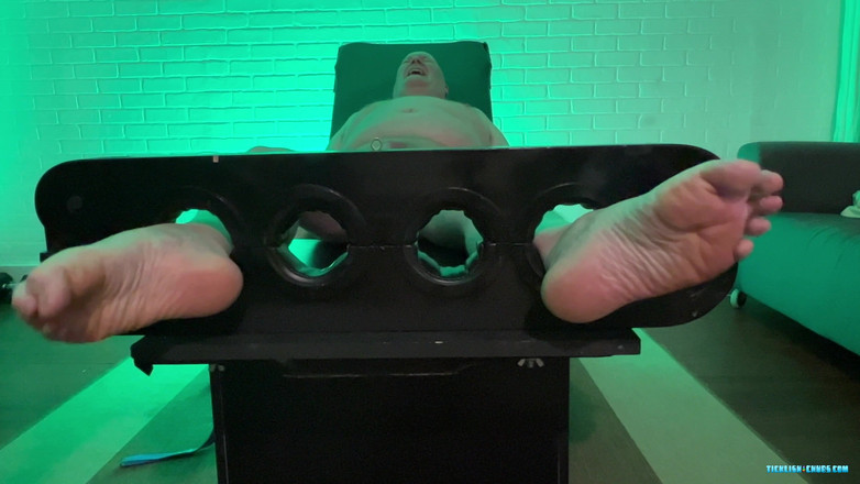 Ticklish Chubs: Ryan verkocht Matt een citroen