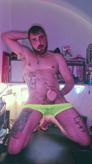 FLIP_FLOP: Jerking Me off in My Studio