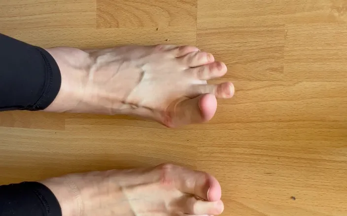 Feet: White Socks