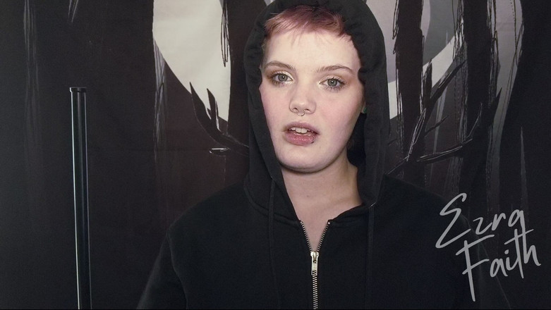 Ezra faith: Zeta Delta Kaled: Initiatie van vrouwenclub scheren - Ezra Faith