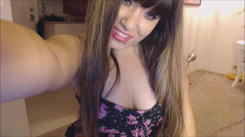 Carmita Bonita: Skyping with Your Lovestruck Horny Girlfriend