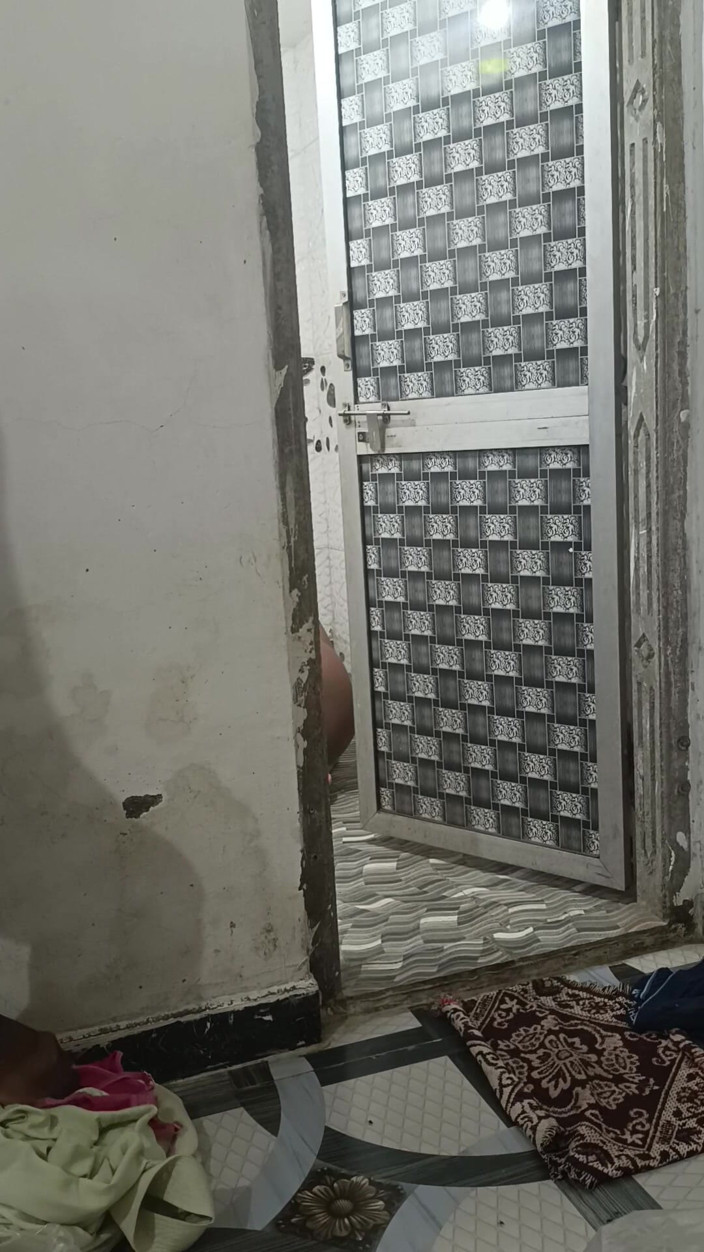 Bhabhi UP: Desi india heiße bhabhi Toilette mein zu Chhod do