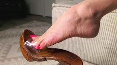 Goddess Lena: Дражливі Клоги