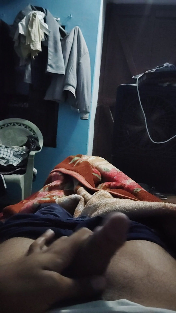 Xxxboyengi: Heißer desi-boy, masturbation mit großem schwanz