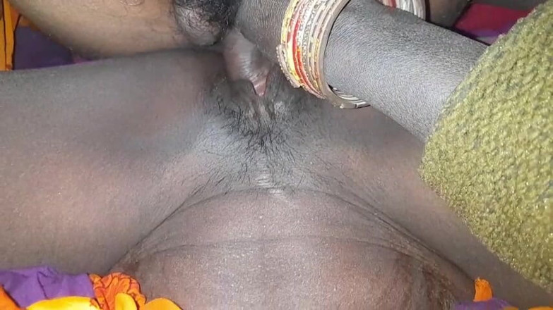 Kajal ki chut: lanbe samay ke baad premika ki chudaee